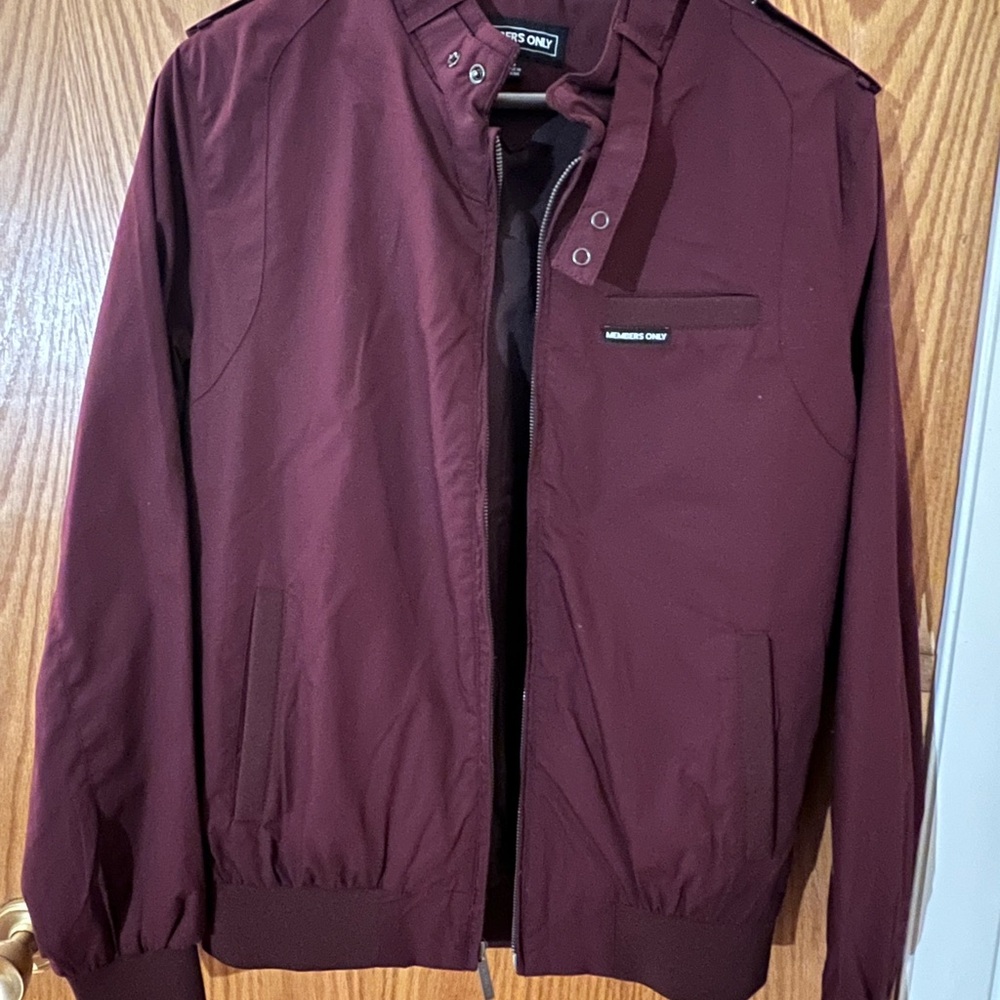 Members Only Red Bomber Jacket with Standing Collar and Full-Length Zipper